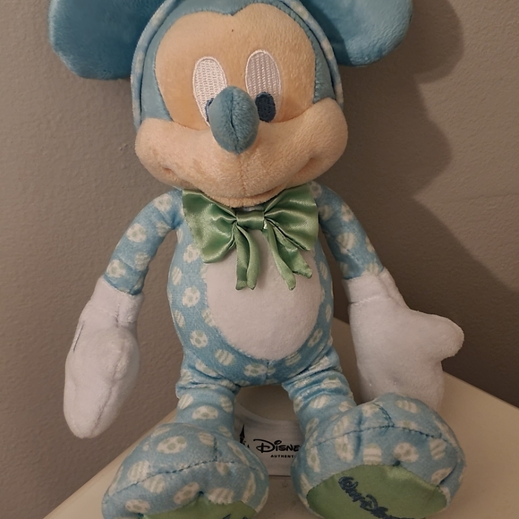 Mickey mouse easter bunny and goofy plushes - Picture 3 of 3